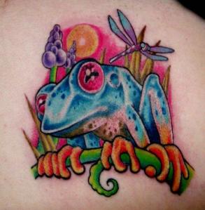 Female-tattoo-frog-of-family
